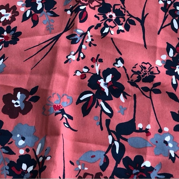 Abercrombie & Fitch Cap Sleeve Floral Blouse Womens Sz XS. - Picture 5 of 8